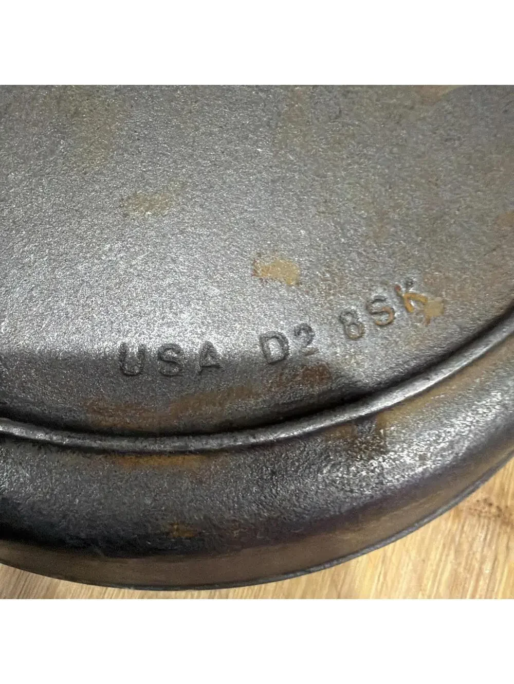 Vintage Three Notch Lodge 8SK Cast Iron Skillet USA D2 8SK 10 1/2